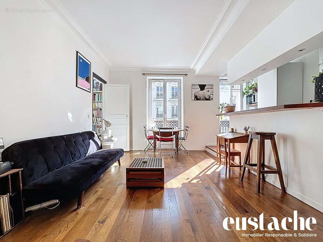 Appartement à PARIS-18E
