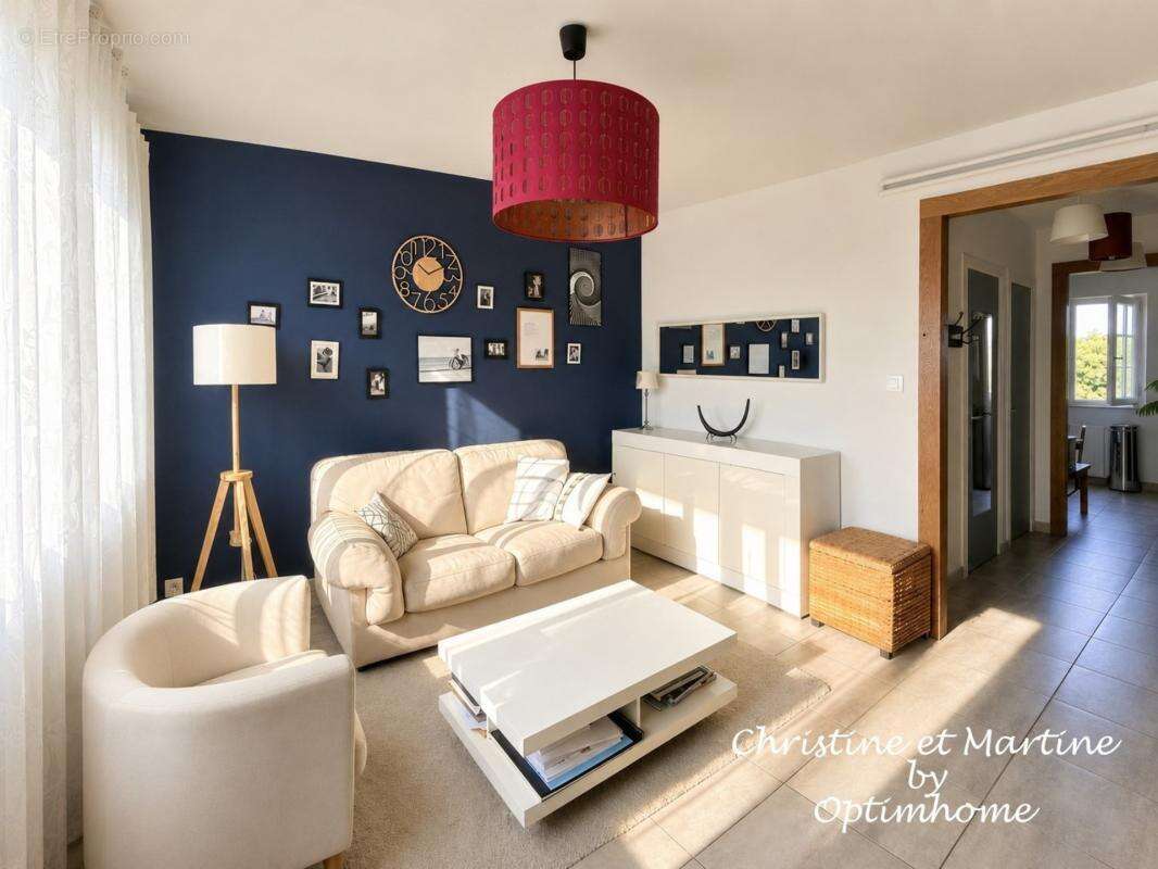 À vendre Clermont-Ferrand – T2 lumineux de 43 m² avec vue dégagée et cave - photo 3