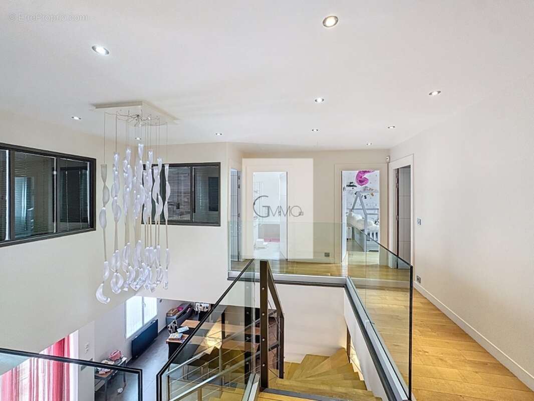 Maison à BOURG-LA-REINE