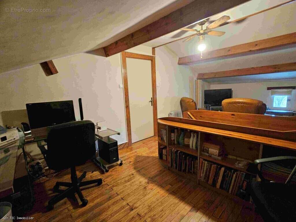 Maison à VILLEFAGNAN