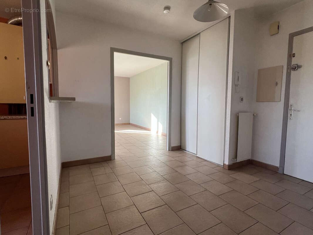 Appartement à PONT-SAINT-ESPRIT