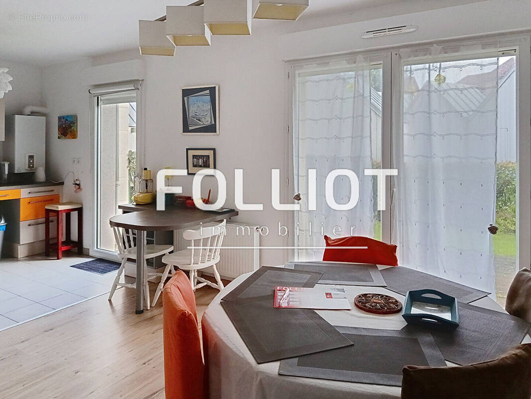 Appartement à COURSEULLES-SUR-MER