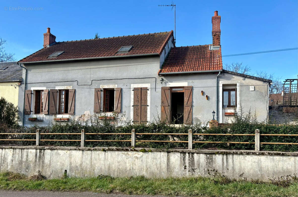 Maison à VERNEUIL