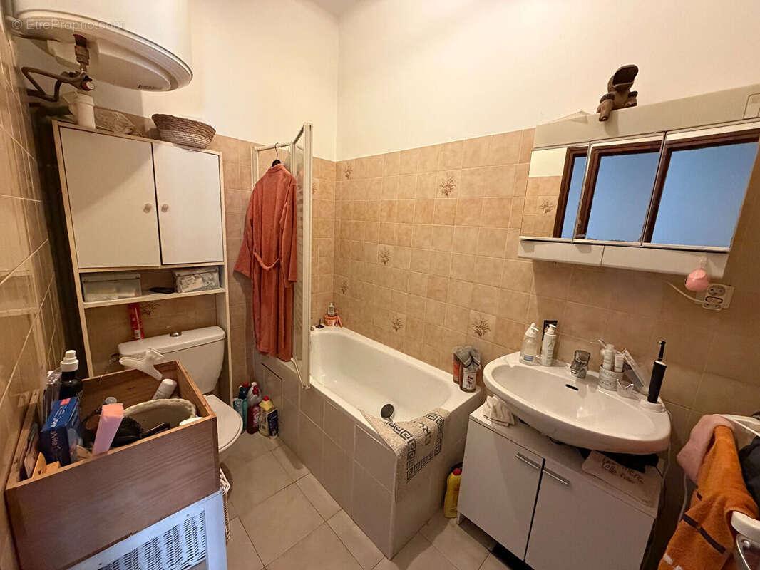 Appartement à NIMES