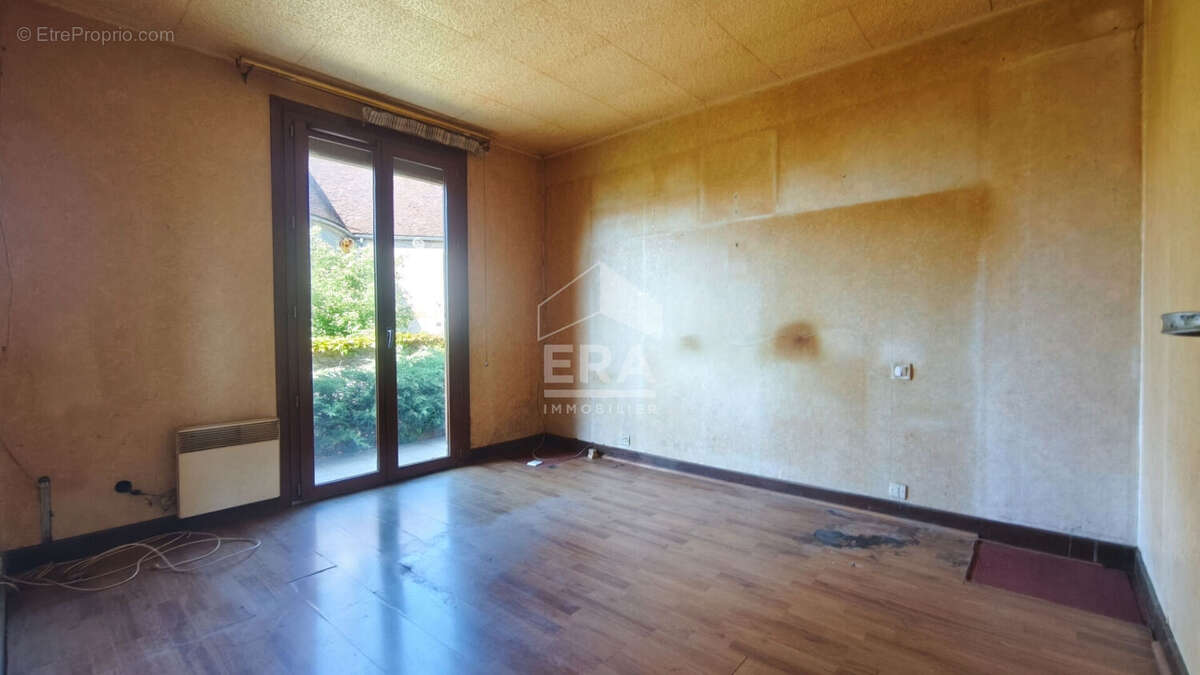 Maison à LA LOUPE