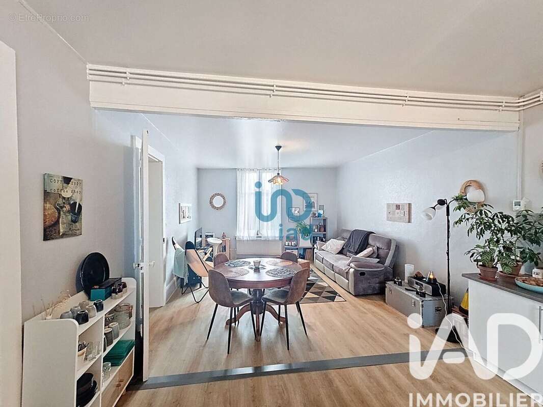 Photo 2 - Appartement à CHARLEVILLE-MEZIERES