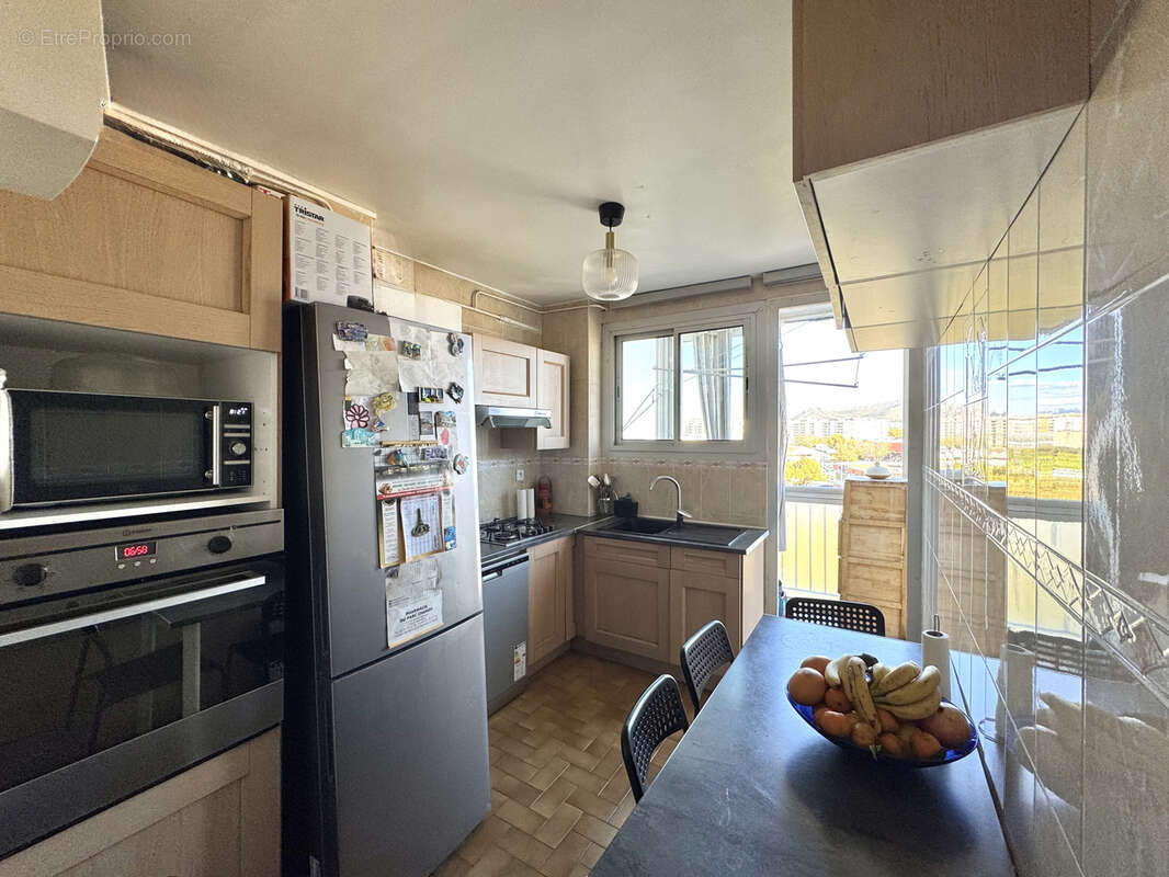 Appartement à MARSEILLE-10E