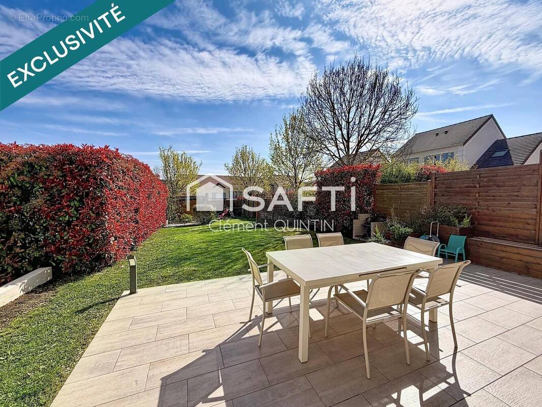 Photo 1 - Maison à PLAISIR