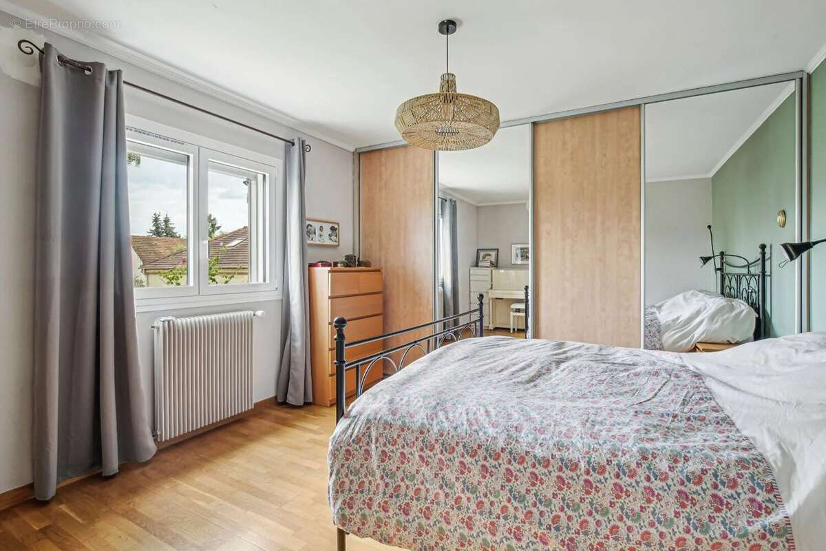 Maison à CROISSY-SUR-SEINE