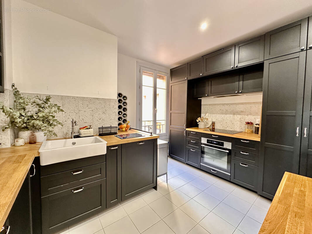 Appartement à BEAUSOLEIL