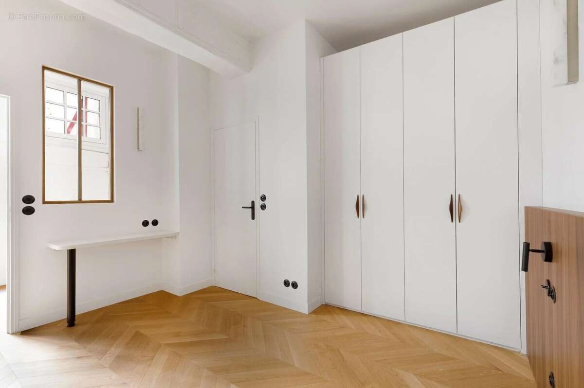 Appartement à PARIS-4E