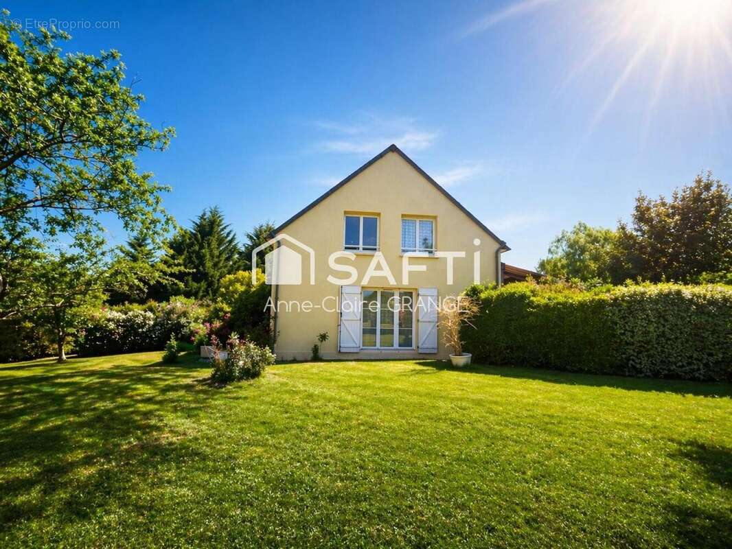 Photo 2 - Maison à SAINT-GERMAIN-DE-COULAMER