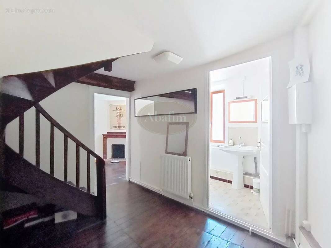 Maison à LA BASTIDE-DU-SALAT