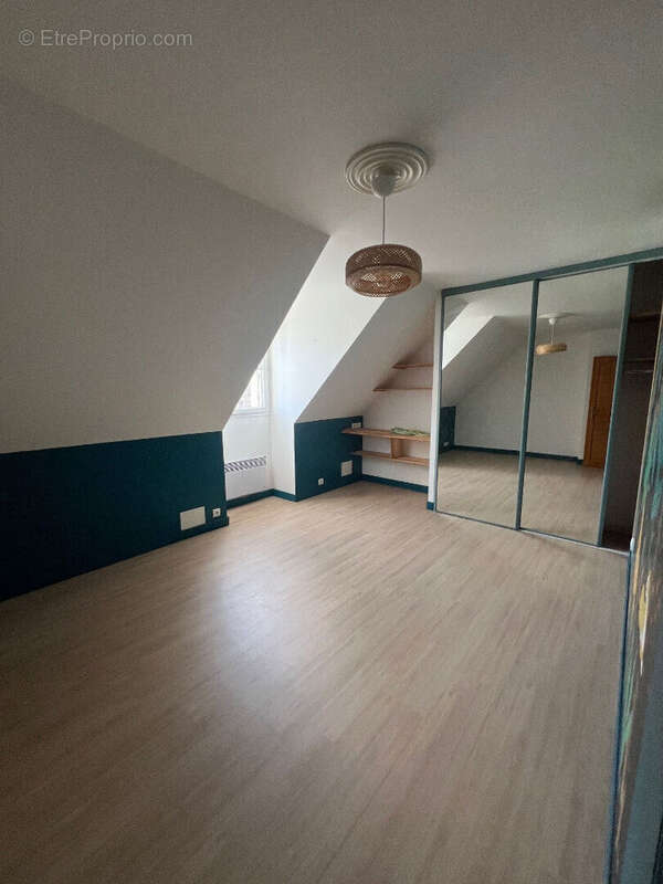 Maison à VERNOU-SUR-BRENNE