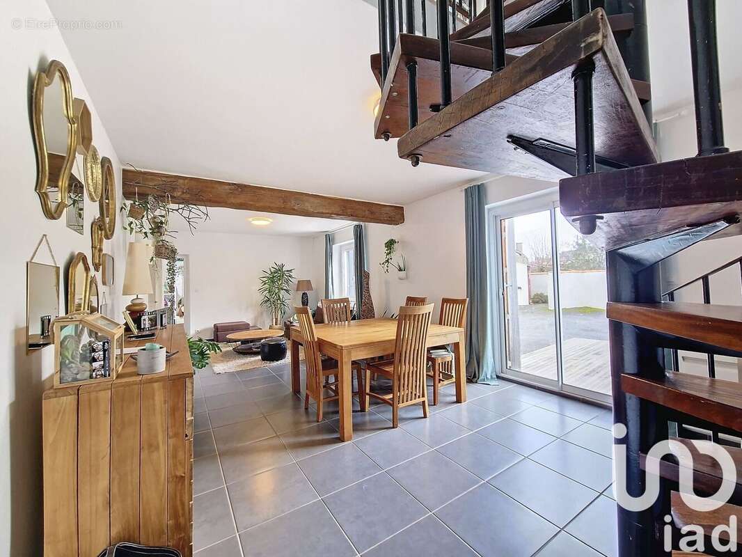 Photo 3 - Maison à MONTREUIL-BELLAY