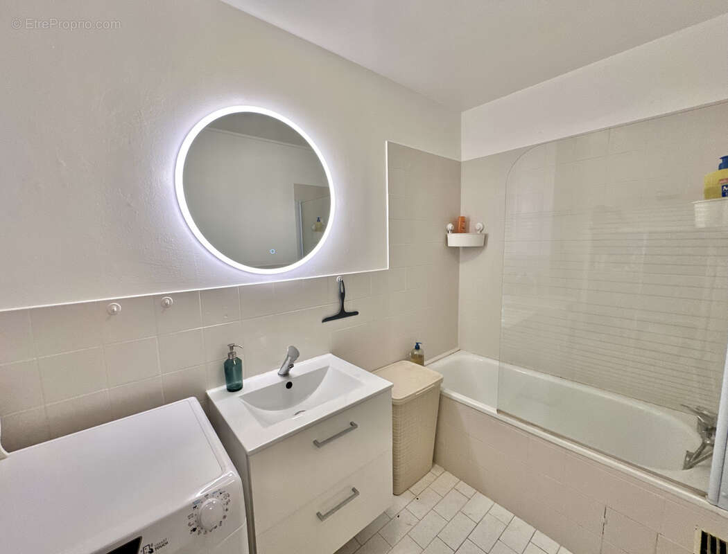 Appartement à PEYMEINADE