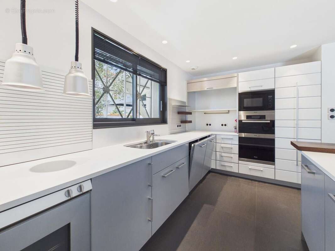 Maison 221 m² à Toulouse  - photo 9