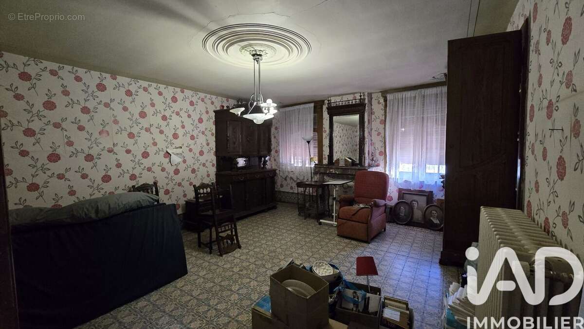 Photo 7 - Maison à SERVINS