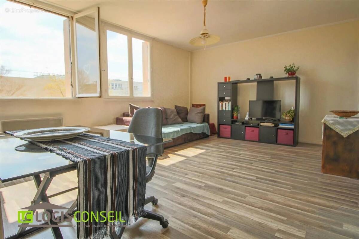 Appartement à CHATENAY-MALABRY