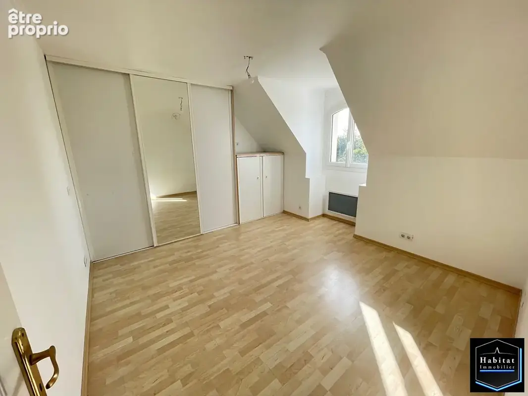 Silly-le-long / maison berval de 142 m²  / sous-sol total - photo 9