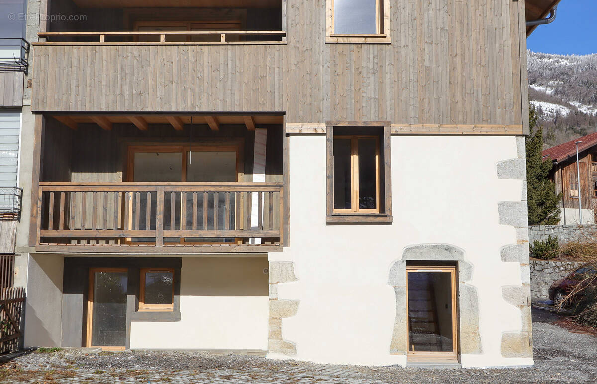 Appartement à LES VILLARDS-SUR-THONES