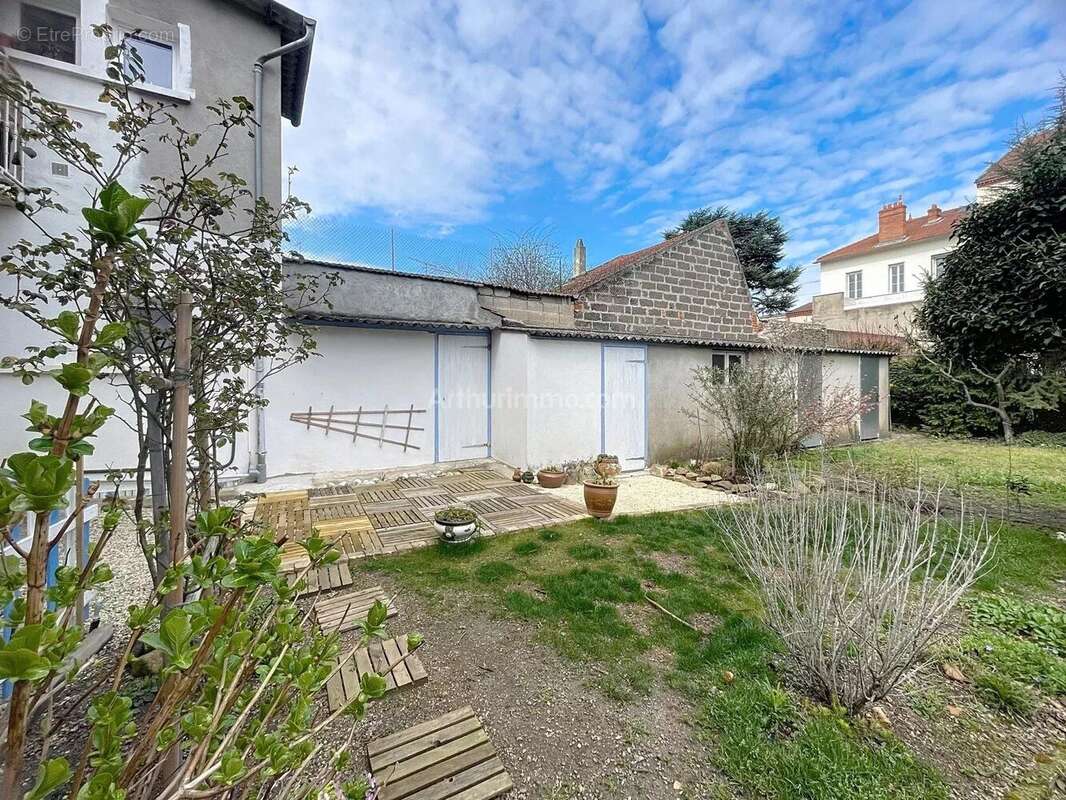 Appartement à RIORGES