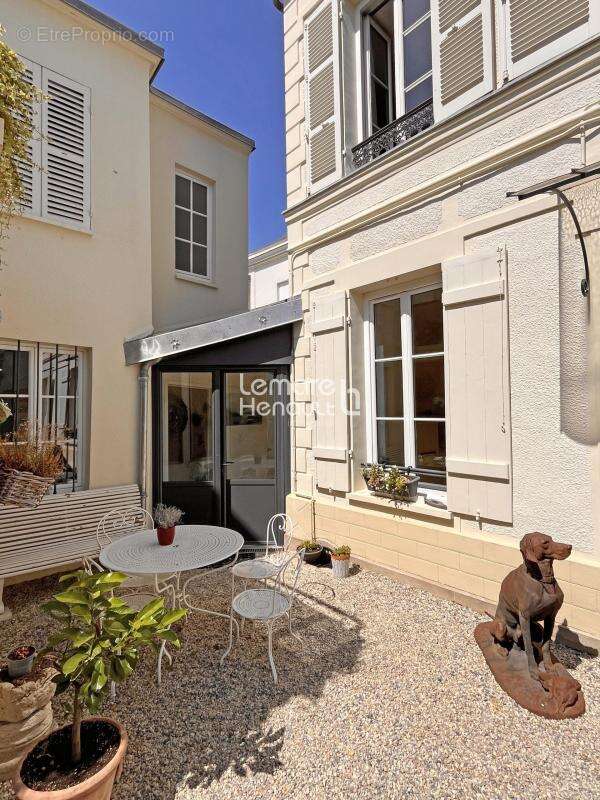 Maison à DREUX