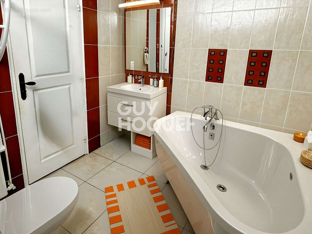 Appartement à VERSAILLES