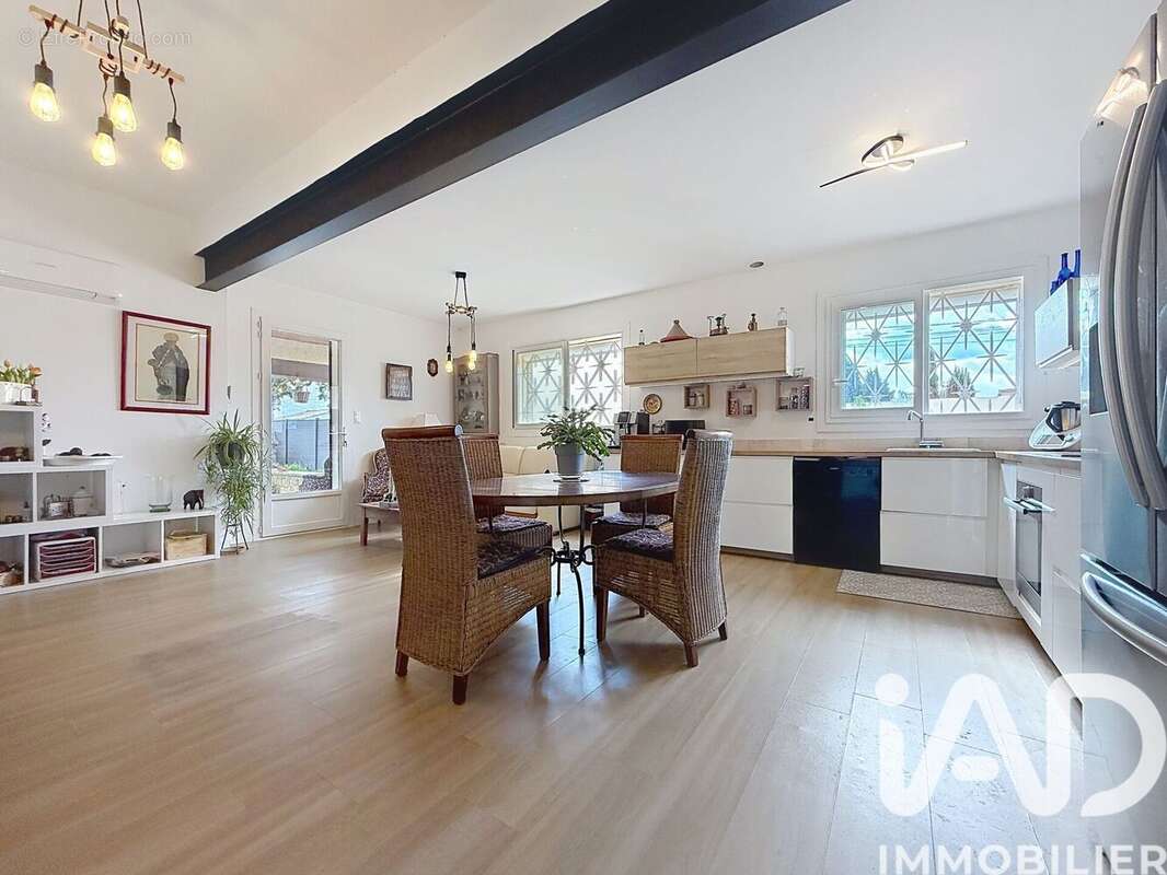 Photo 2 - Appartement à SALON-DE-PROVENCE