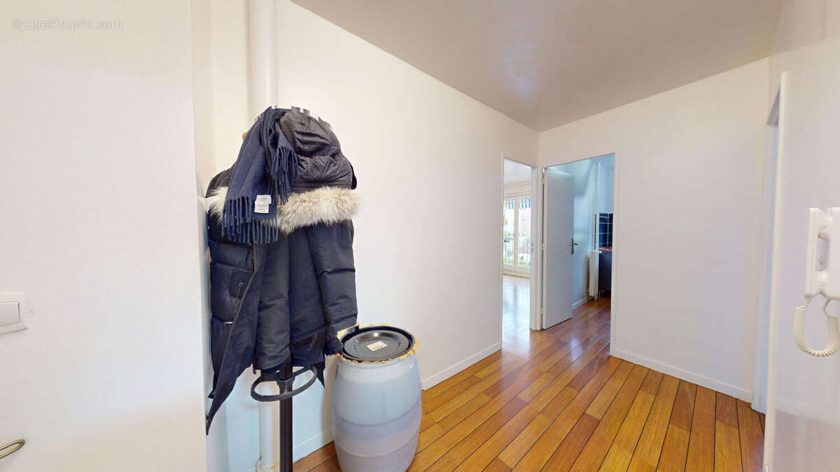 Appartement à AUBERVILLIERS