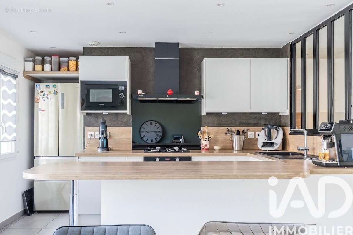 Photo 2 - Maison à MORANGIS