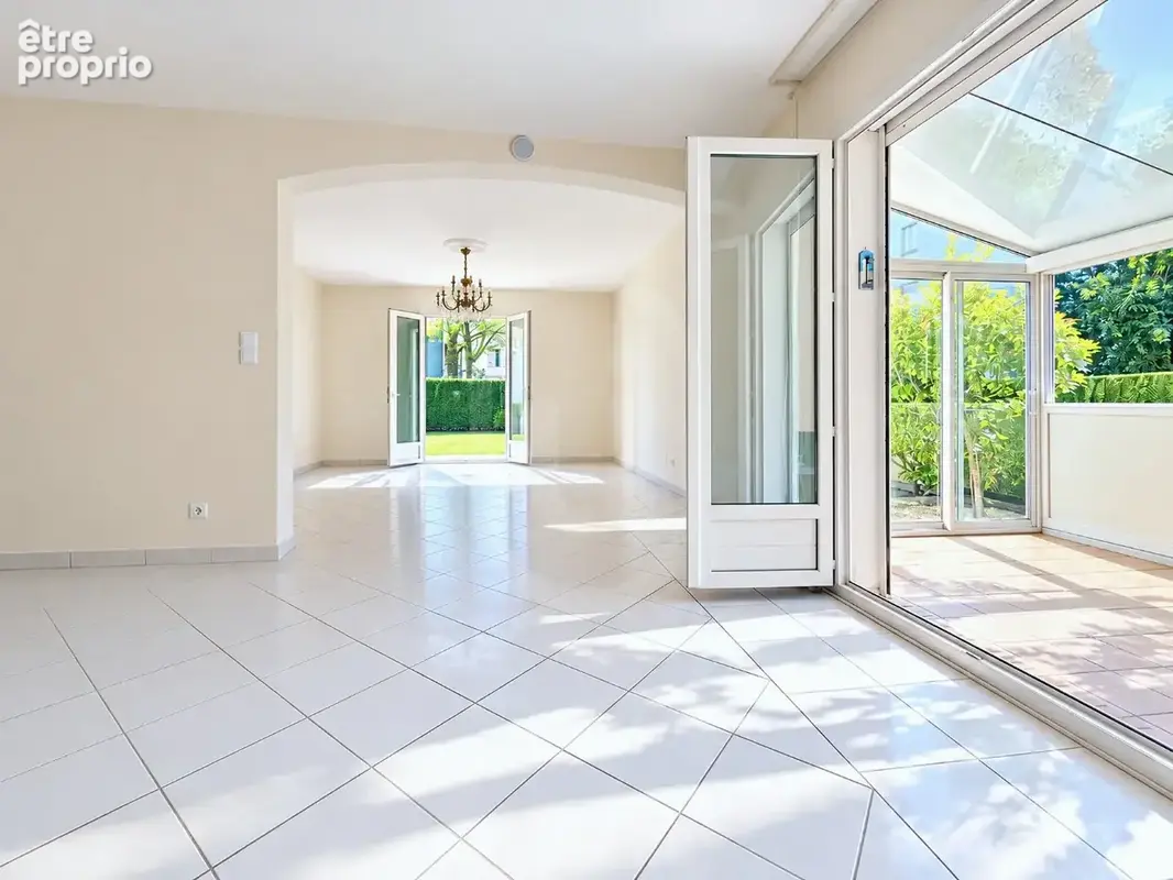 MONTPELLIER, SPACIEUSE et AGREABLE  MAISON T4 de 130 m² environ avec jardin et garage ! - photo 8