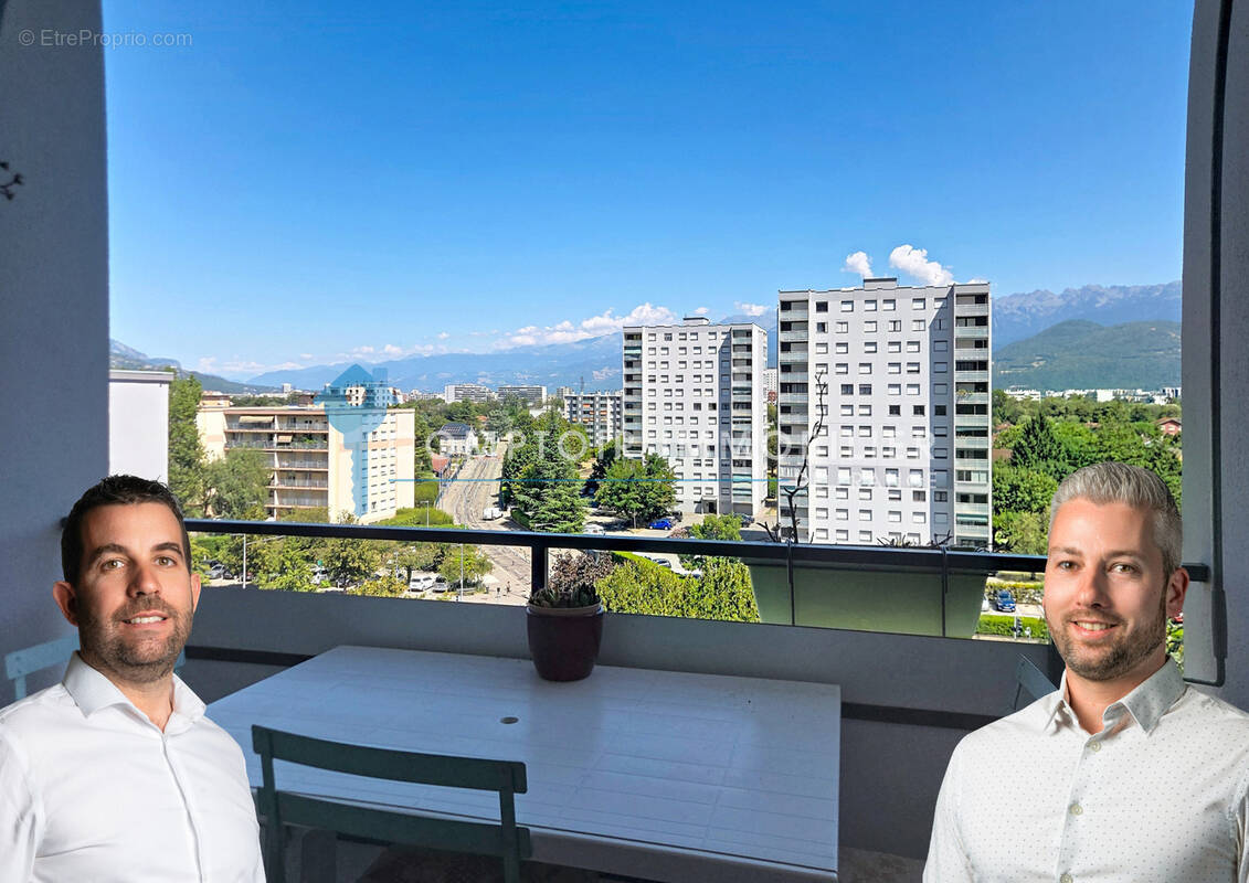 Appartement à SEYSSINET-PARISET