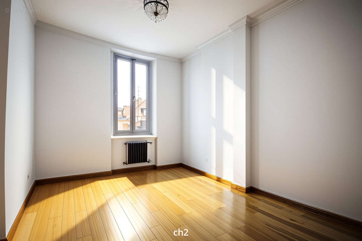 Appartement à MARSEILLE-1E