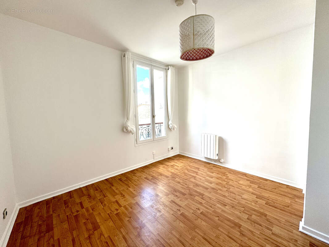Appartement à LE PERREUX-SUR-MARNE