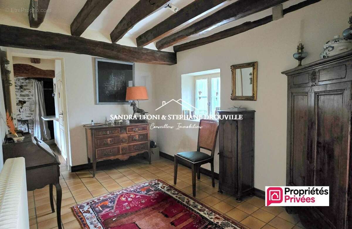 Maison à ABLIS