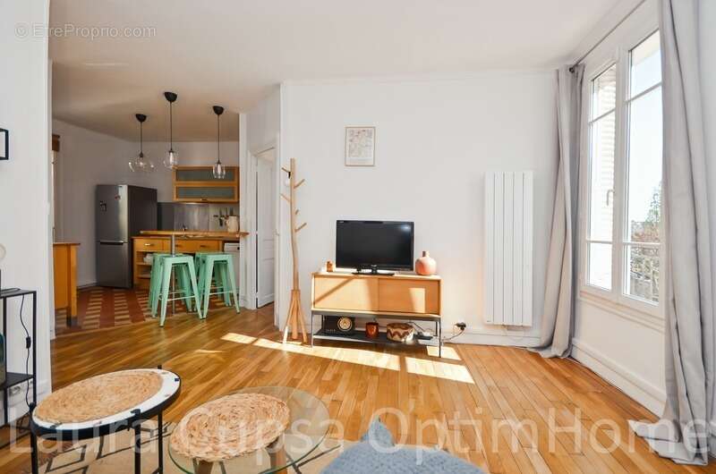 Appartement à BOURG-LA-REINE