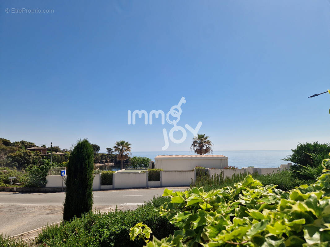 Appartement à FREJUS