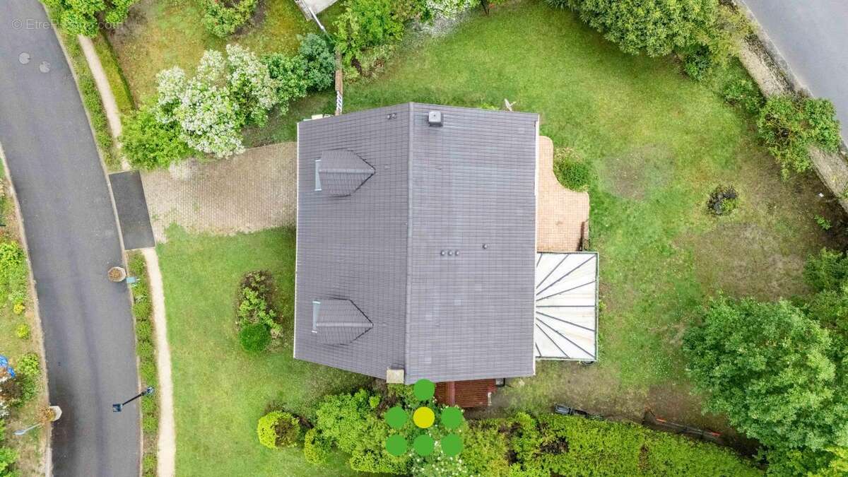 Maison à EPONE