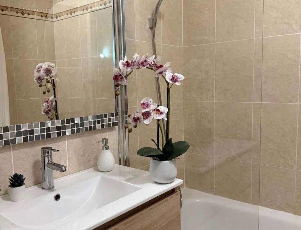 Appartement à CAGNES-SUR-MER