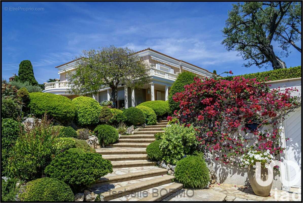 Photo 2 - Maison à ANTIBES