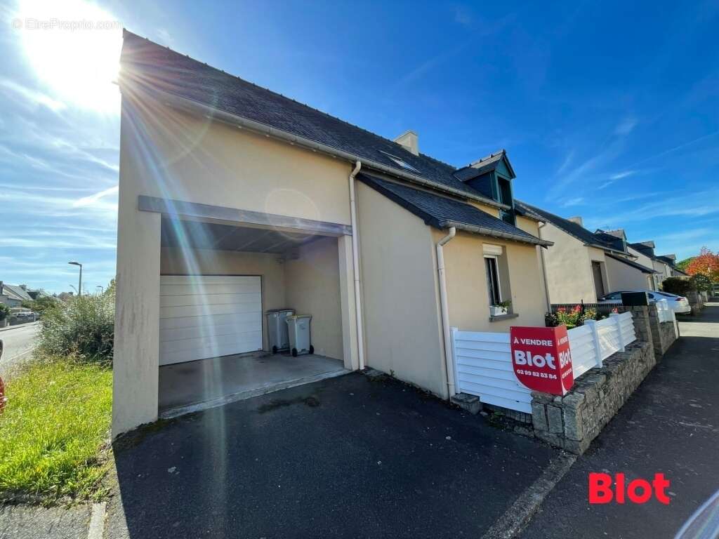 Maison à SAINT-JOUAN-DES-GUERETS