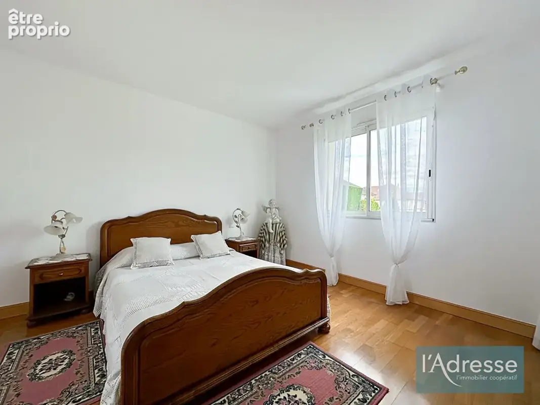 Maison à Ballancourt Sur Essonne 9 pièces 270 m2 - photo 6