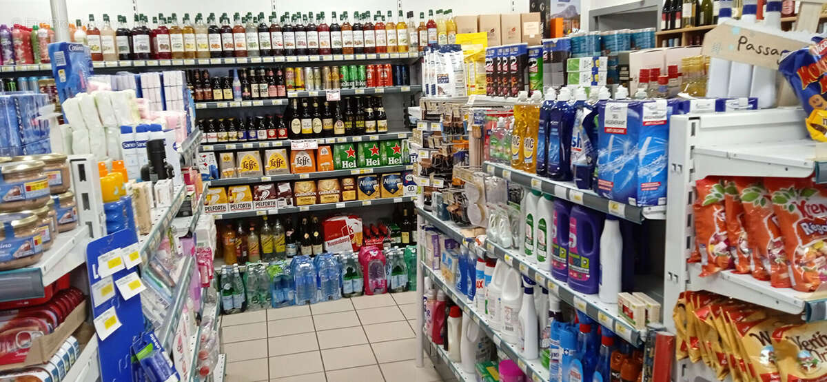 Autre à HAUTEVILLE-LOMPNES