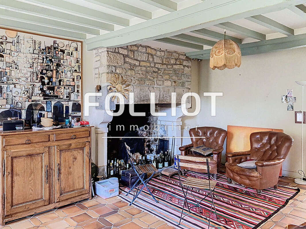 Maison à SAINTE-MARIE-DU-MONT