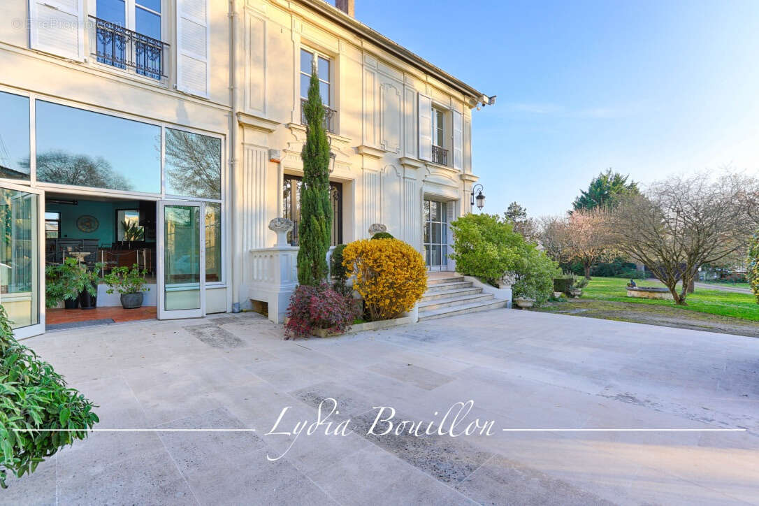 Maison à MAISONS-LAFFITTE