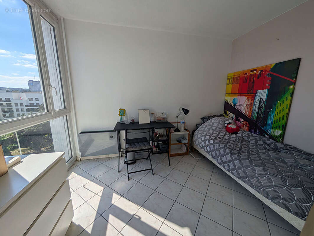 Appartement à BRON