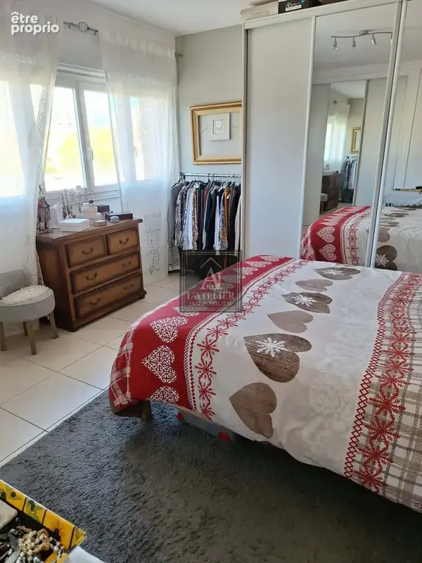 Appartement climatisé de 3 pièces de 80 m2 avec terrasse et cave - photo 3