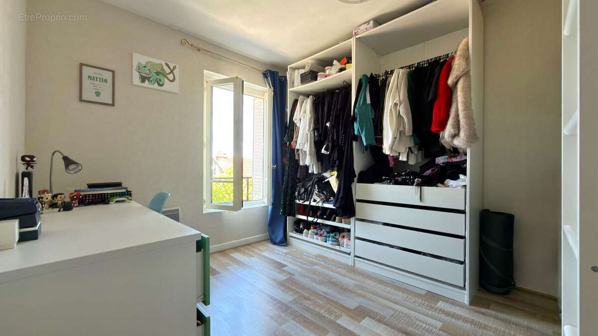 Appartement à CORBEIL-ESSONNES