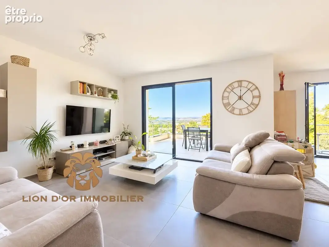 Maison 5 pièces 124 m² à vendre à Montanay (69250) - photo 5